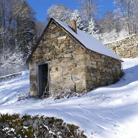 Domaine Pyrenees Passions - De Charmes & Caractere Nyaraló *
