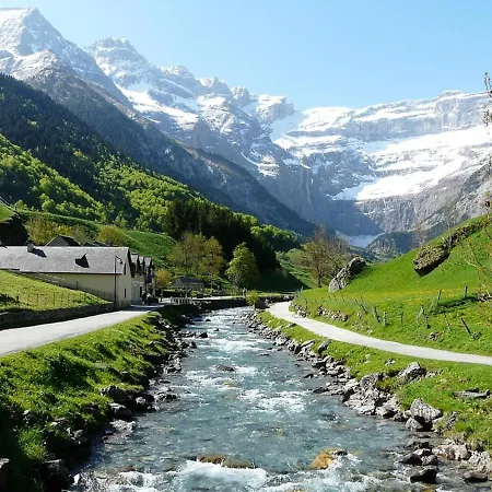 בית נופש Domaine Pyrenees Passions - De Charmes & Caractere *