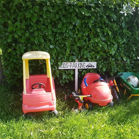 Domaine Pyrenees Passions - De Charmes & Caractere Nyaraló Estadens