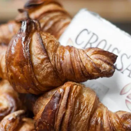 Domaine Pyrenees Passions - De Charmes & Caractere *