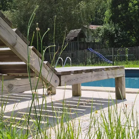 Domaine Pyrenees Passions - De Charmes & Caractere *