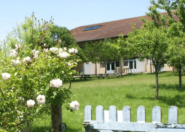 Domaine Pyrenees Passions - De Charmes & Caractere Feriehus Estadens