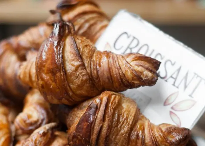 Domaine Pyrenees Passions - De Charmes & Caractere *